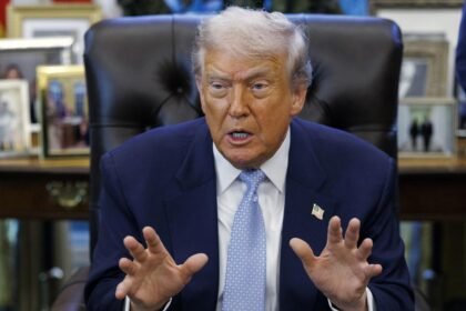 Trump extiende alto el fuego y no fija plazo para paz con Irán