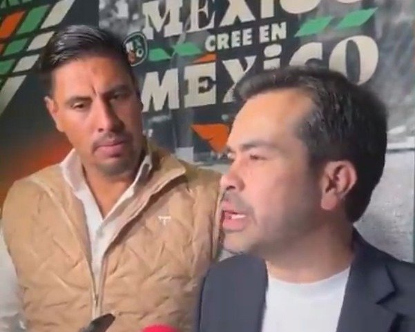 Gustavo Ayón será candidato a gobernador de Nayarit en 2027
