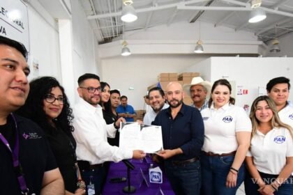 PAN registra a Héctor Garza como candidato a diputado en Coahuila