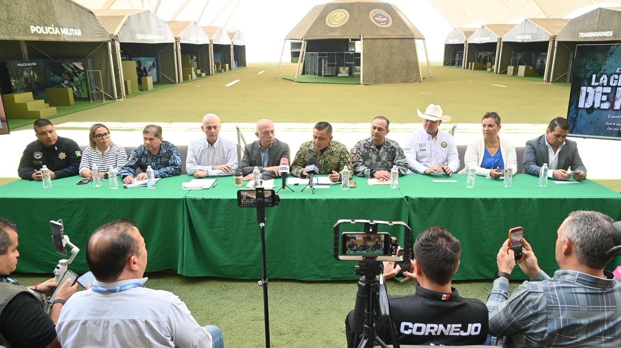 Exposición militar «La Gran Fuerza de México» llega a Torreón