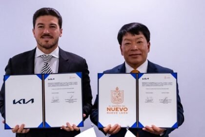 KIA anuncia inversión de 600 mdd en movilidad eléctrica en NL