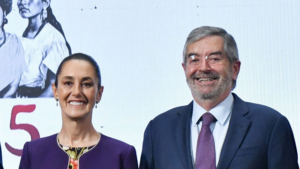 Sheinbaum propone a Roberto Velasco para Cancillería tras relevo en SRE