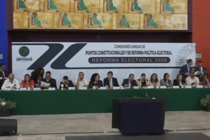 Comisiones aprueban "plan B" de reforma electoral; va al pleno