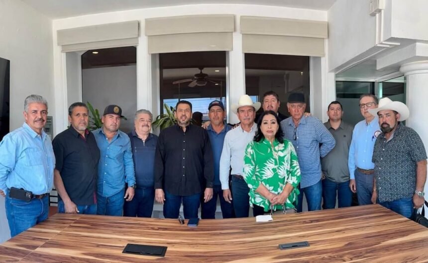 Productores de Sinaloa liberan casetas tras cita en CDMX