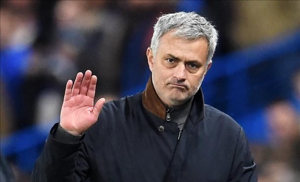Mourinho deja en duda su continuidad en Benfica para próxima temporada