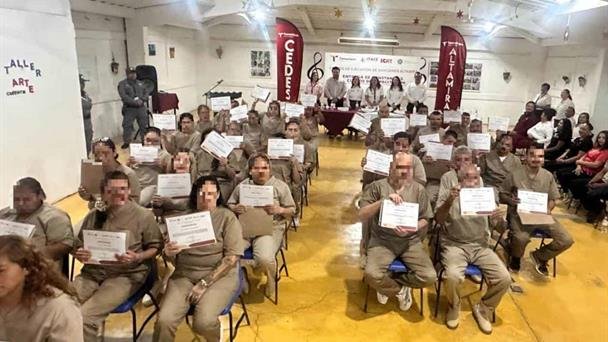 Capacitan a 188 internos del CEDES Altamira para reinserción laboral