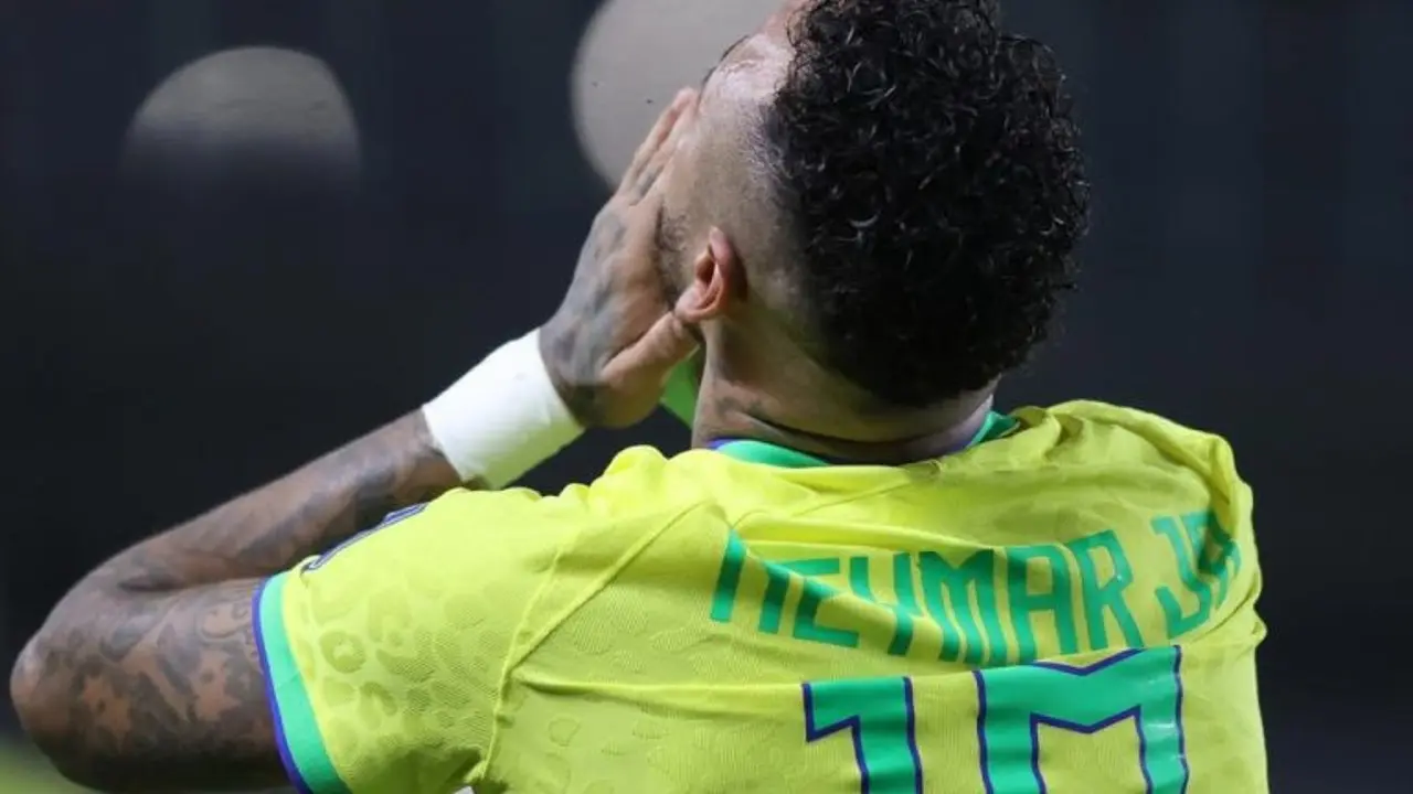Neymar se lesiona y es duda para el debut de Brasil en el Mundial