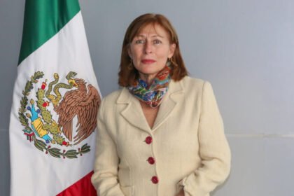 Tatiana Clouthier deja cargo federal para buscar gubernatura NL