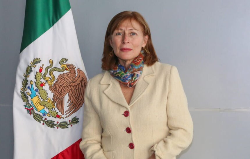 Tatiana Clouthier deja cargo federal para buscar gubernatura NL