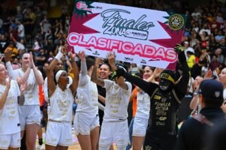 Fuerza Regia Femenil avanza a la final de zona en la LNBP 2026