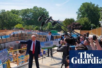 Trump muestra avances de nuevo salón en Casa Blanca pese a polémica