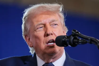 Trump decidirá sobre acuerdo nuclear con Irán este domingo