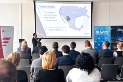 Chihuahua promueve ventajas de inversión ante empresarios polacos