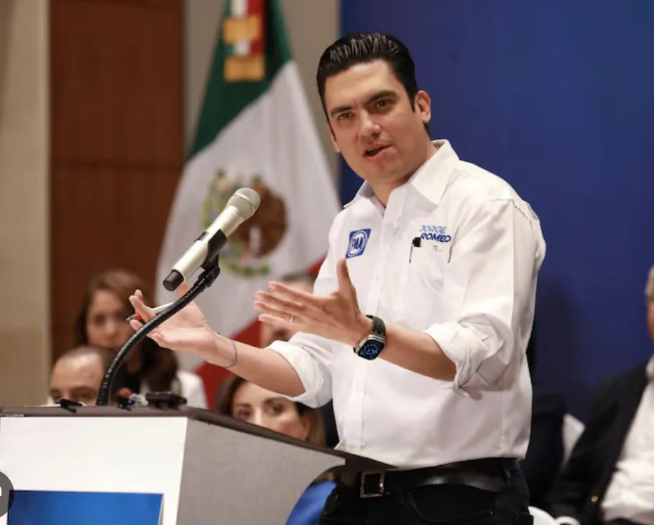 PAN denuncia censura en iniciativa de Morena sobre elecciones