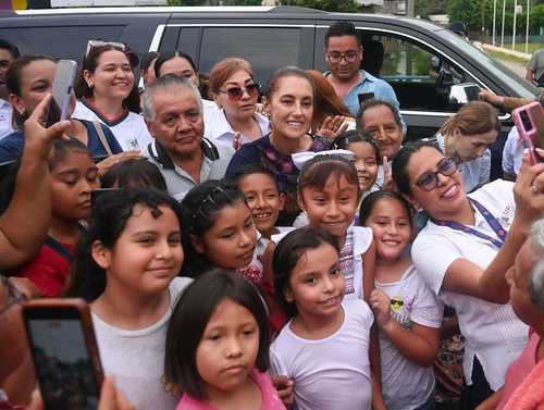 Sheinbaum urge a jóvenes a consolidar la Cuarta Transformación