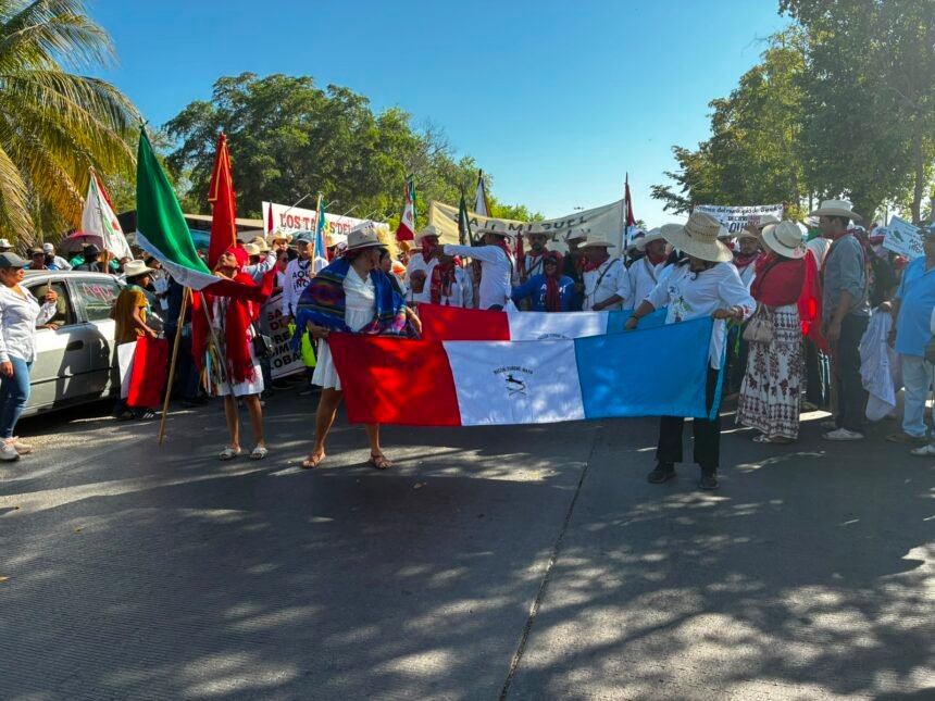 Protestan en Ahome contra planta de amoníaco en bahía de Paredones