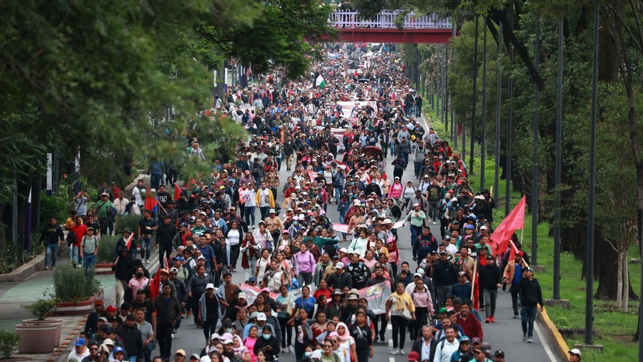 Fan fest del Mundial en CDMX en riesgo por protestas de la CNTE