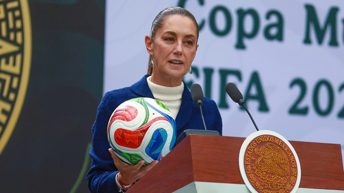 Sheinbaum critica a FIFA por altos precios del Mundial 2026