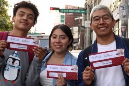 Becas de Bienestar benefician a casi 13 millones de alumnos en México