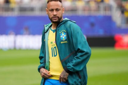 Neymar responde a predicción fallida sobre Brasil en el Mundial