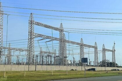 CFE desbloquea fondos tras 70 apagones en sur de Tamaulipas