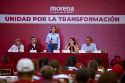 Morena realiza 210 asambleas contra desinformación en México