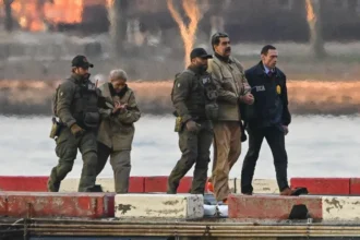 Juez de EE.UU. ordena a Maduro pagar 314 millones por terrorismo