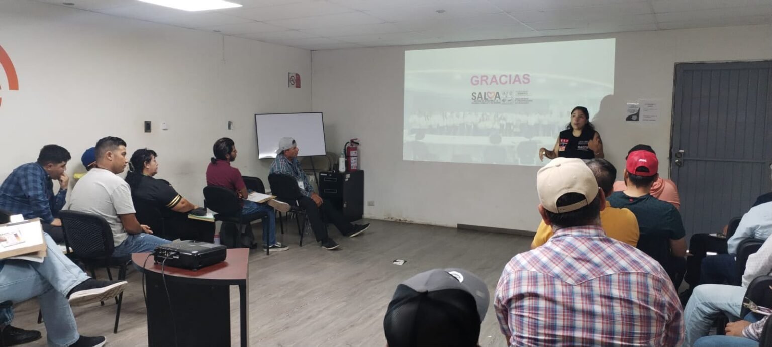Capacitan a 1,520 operadores de transporte para proteger a mujeres en Sonora