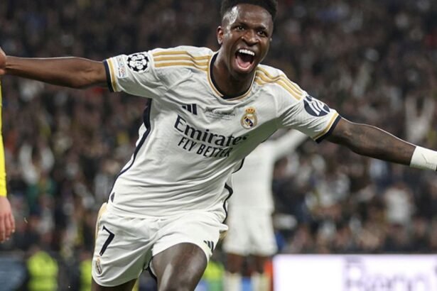 Real Madrid renueva a Vinícius Júnior hasta 2032