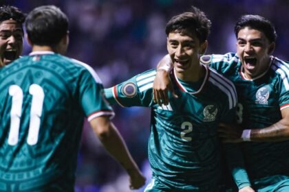 México clasifica al Mundial Sub-20 tras vencer 4-0 a Panamá