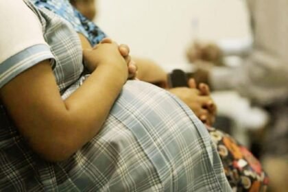 Piden no revictimizar a niña embarazada en Tamaulipas