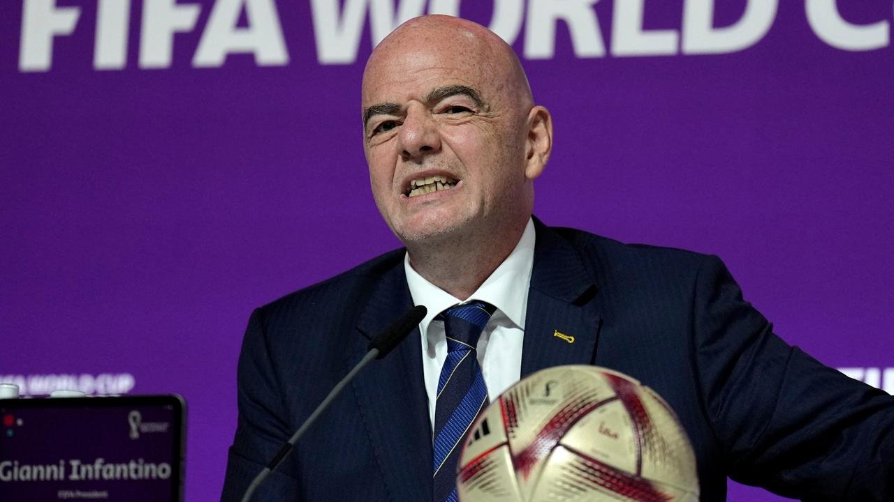 UEFA prevé retirar boicot a FIFA tras garantías a Infantino