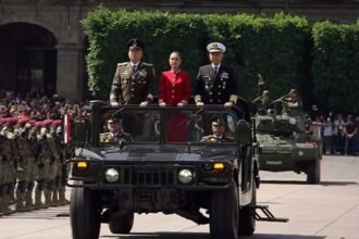 Sheinbaum reafirma defensa de soberanía en desfile del 16S
