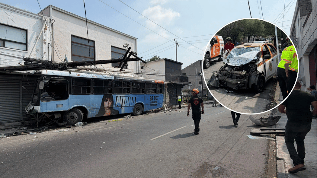 Camión urbano choca con taxi en Monterrey; dos heridos