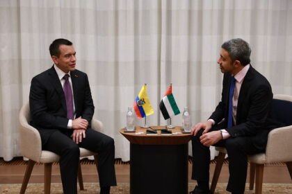 Ecuador y Emiratos Árabes Unidos refuerzan alianza en seguridad e inversión