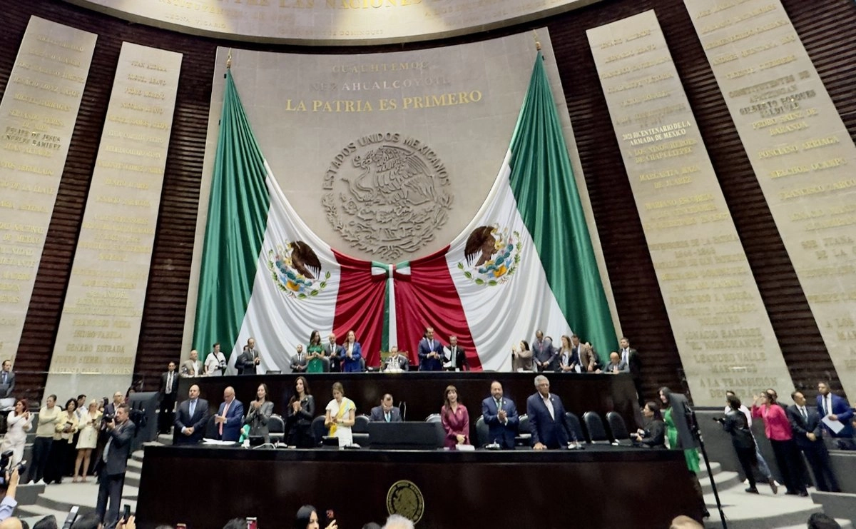 Morena impulsa sanciones por dádivas y regula cabildeo en Congreso