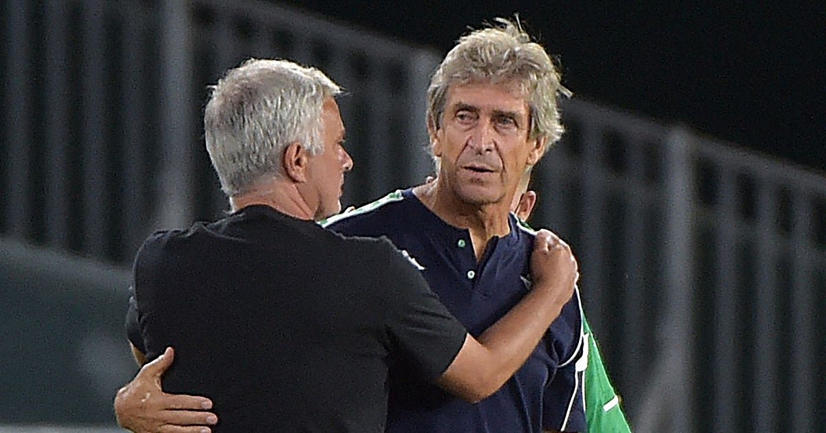 Mourinho pide disculpas a Pellegrini antes del Real Madrid-Betis