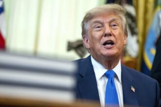 Trump veta a CNN, MSNOW y Politico en la Casa Blanca