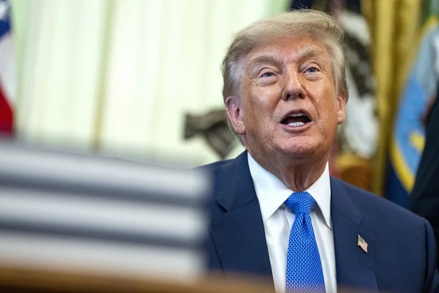 Trump veta a CNN, MSNOW y Politico en la Casa Blanca