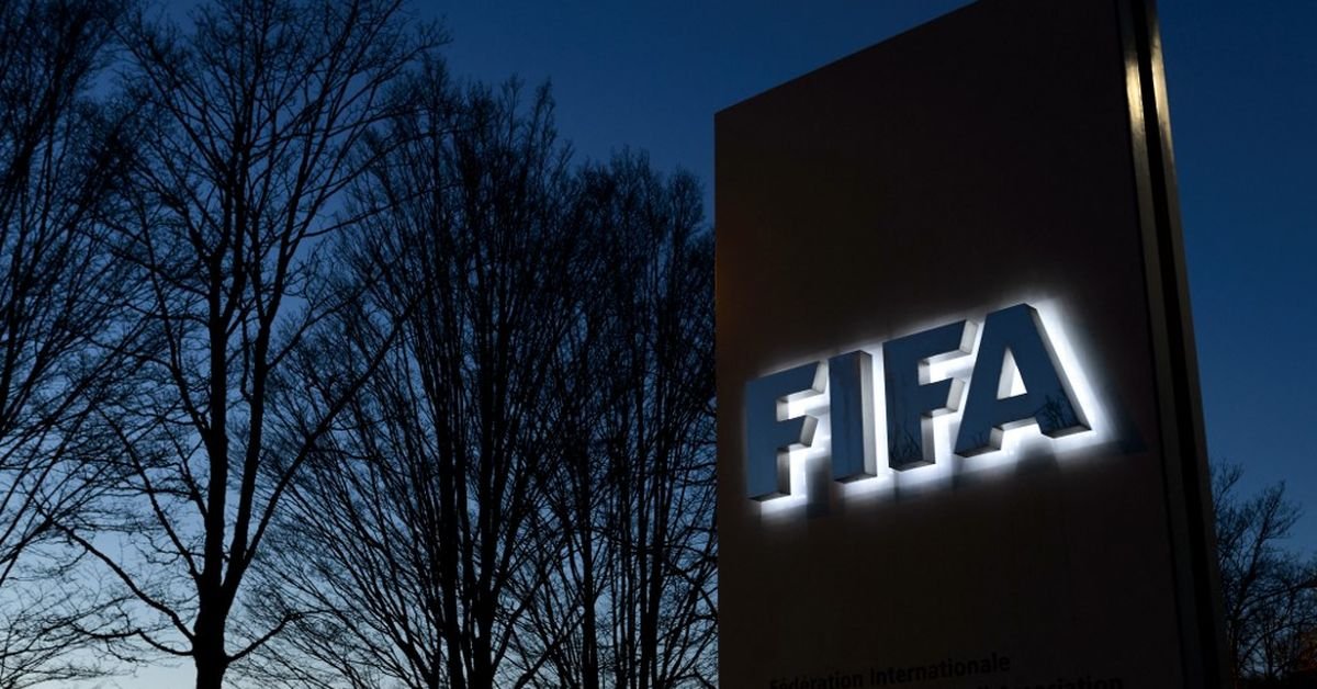 UEFA y Concacaf piden a FIFA repartir USD 2,100 millones